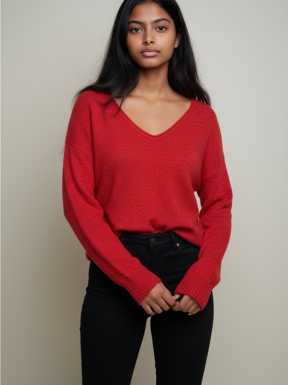 Women's A.BOUND RK418133MI Bouclé V-Neck Sweater Medium